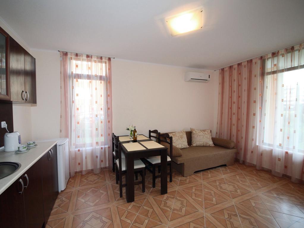 Saint Elena Apartcomplex Sunny Beach Exterior photo